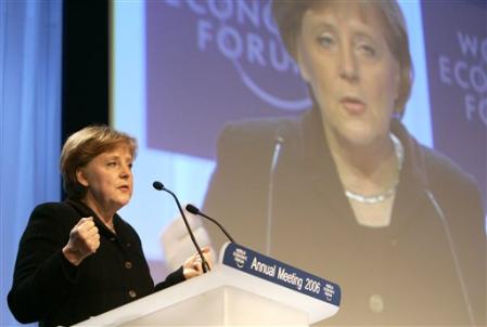 Angela Merkel a prononcé le discours d'ouverture du Forum.