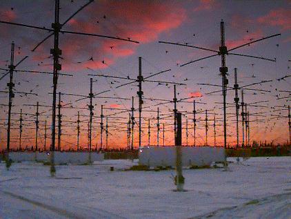 Les antennes du projet HAARP, à Gakona en Alaska